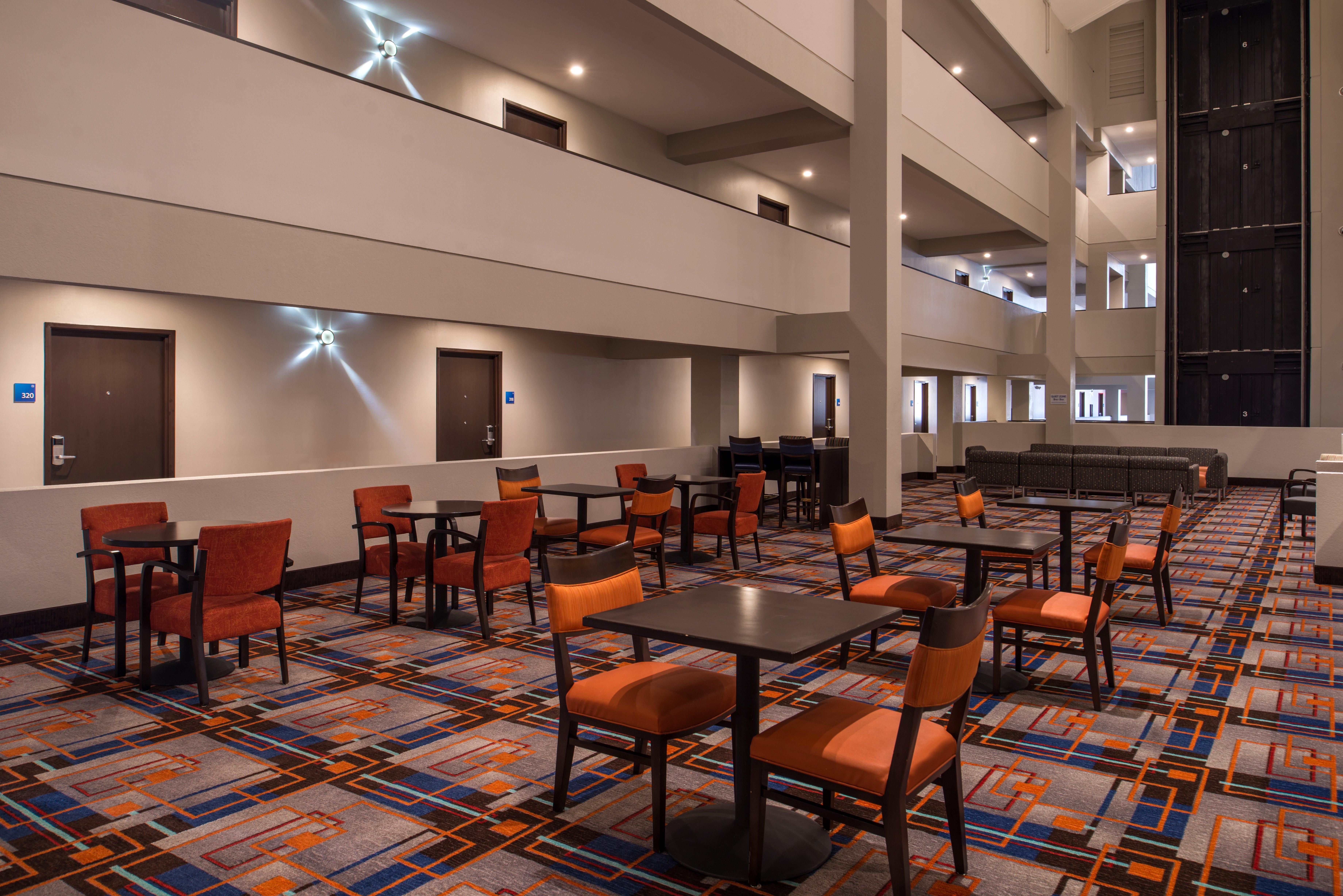 Holiday Inn Express & Suites San Antonio Medical - Six Flags By Ihg Kültér fotó