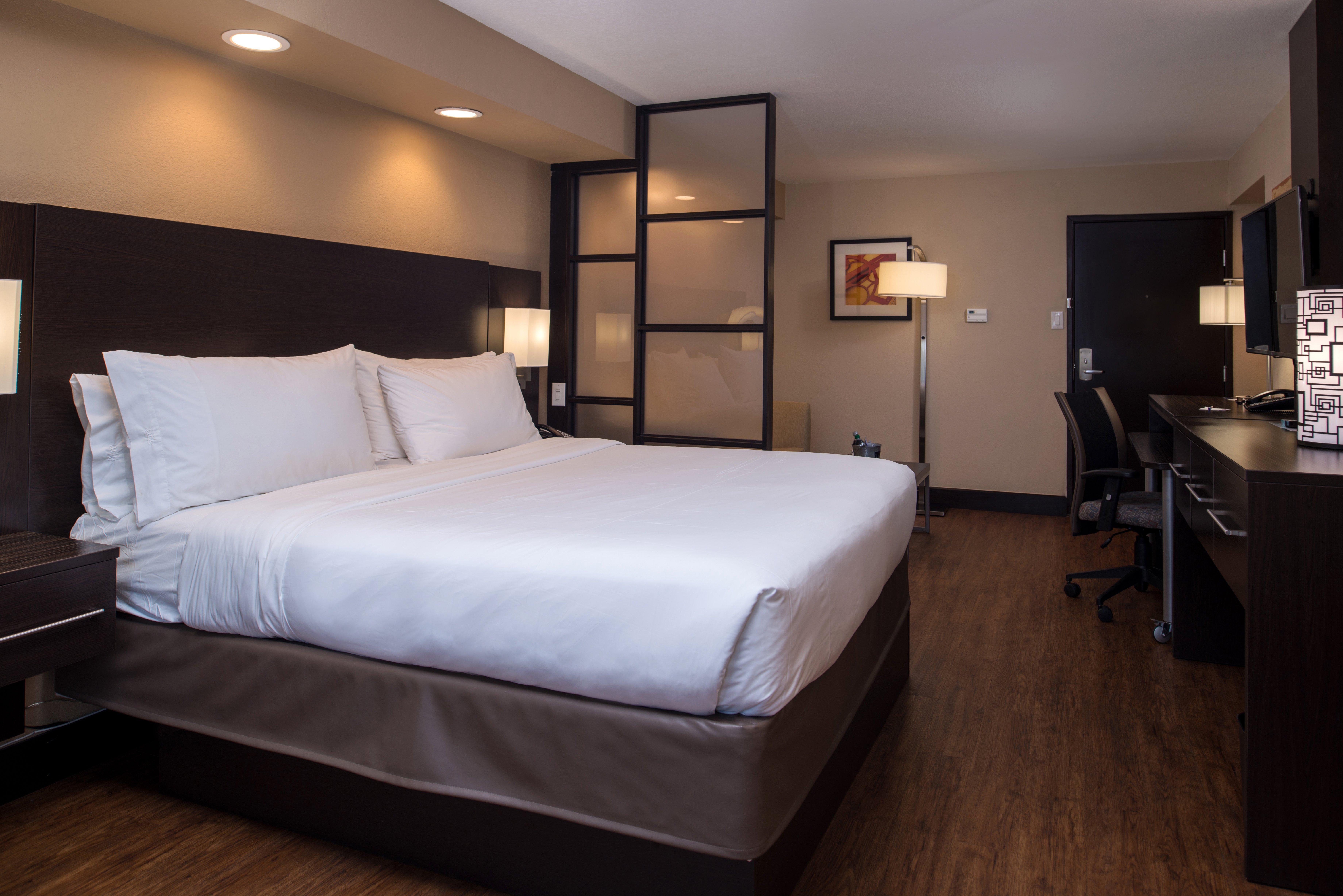 Holiday Inn Express & Suites San Antonio Medical - Six Flags By Ihg Kültér fotó